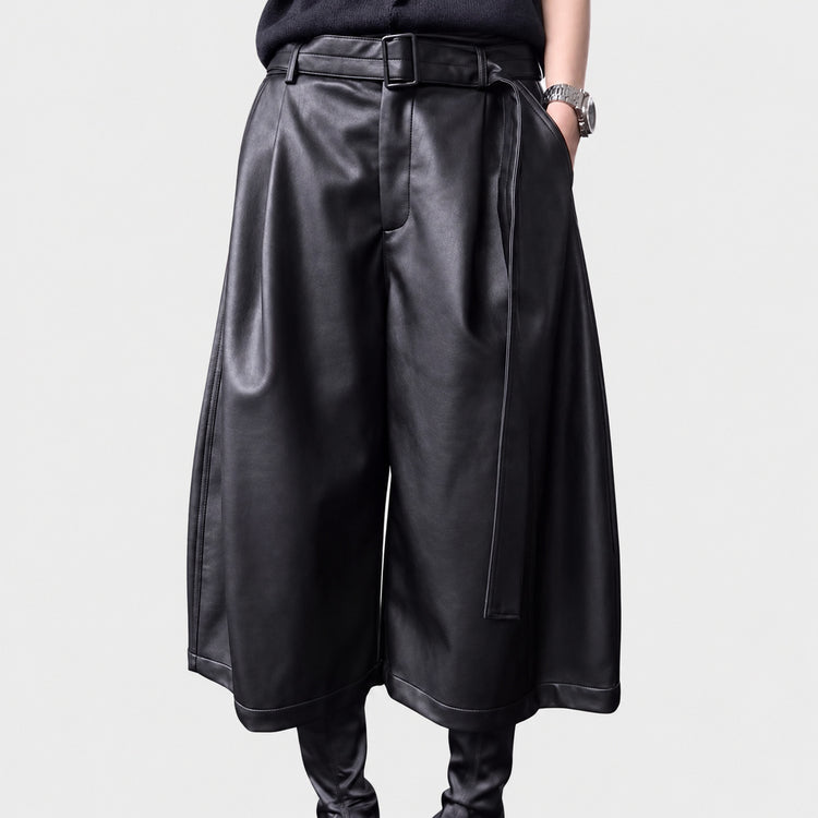 High-waisted seven-quarter PU leather wide-leg pants for women, loose drape, 2026 new autumn/winter high-waisted slimming loose three-quarter mid-length pants