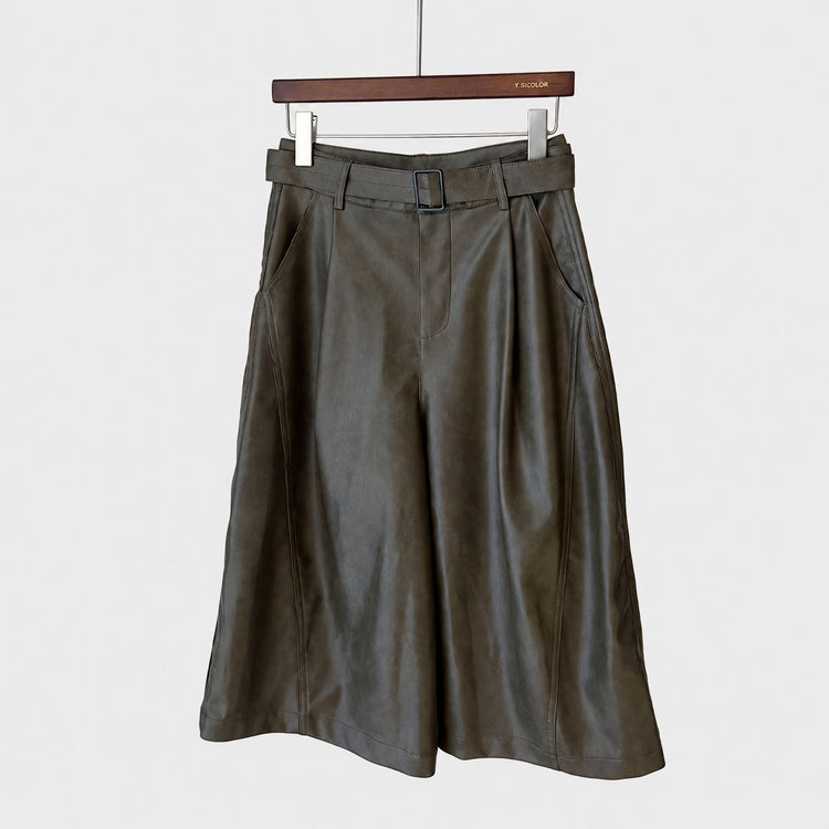 High-waisted seven-quarter PU leather wide-leg pants for women, loose drape, 2026 new autumn/winter high-waisted slimming loose three-quarter mid-length pants