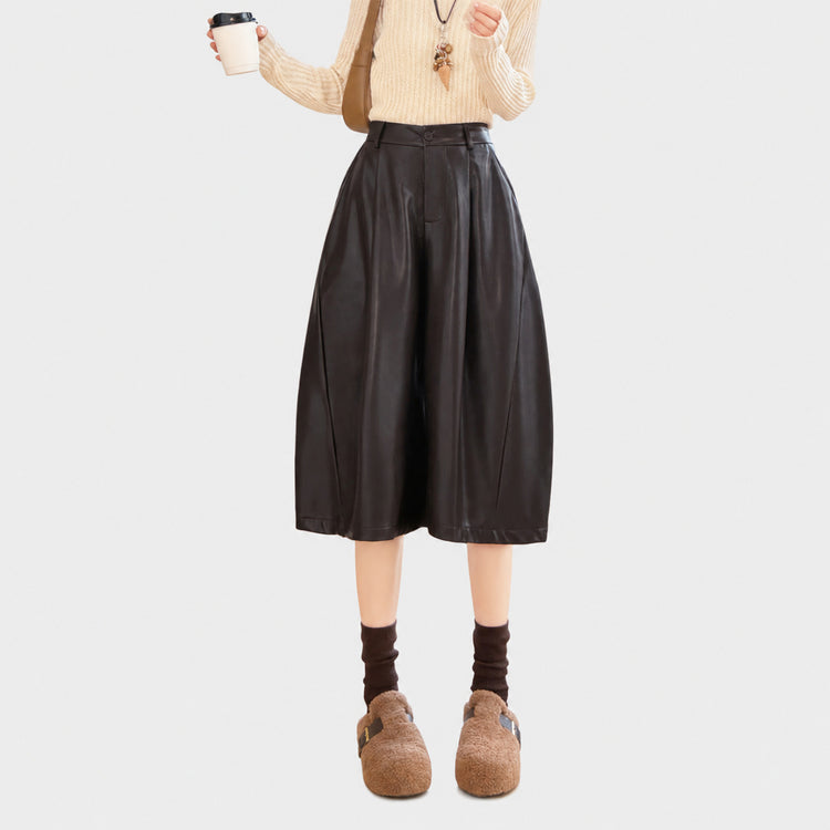 Autumn new Korean old money style retro three-quarter wide-leg leather pants, drapey versatile casual leather pants for women